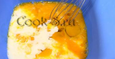 Çörəkdə çırpılmış yumurta: müxtəlif bişirmə üsulları