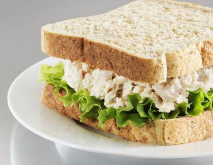 Рецепты приготовления вкусных сэндвичей с тунцом. Клаб сэндвич с тунцом и яйцом Сэндвич с тунцом и яйцом
