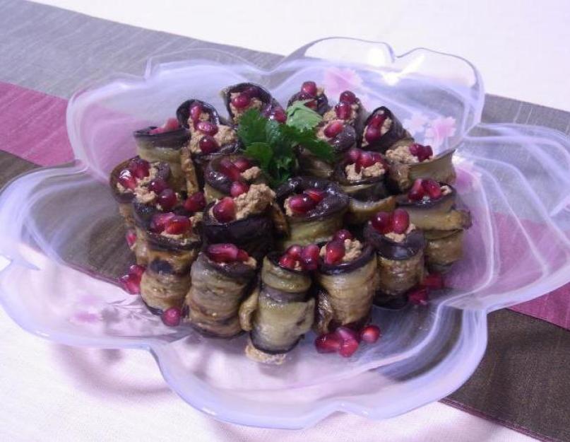 Жареные баклажаны с грецкими орехами и чесноком. Рулетики из баклажанов по-грузински