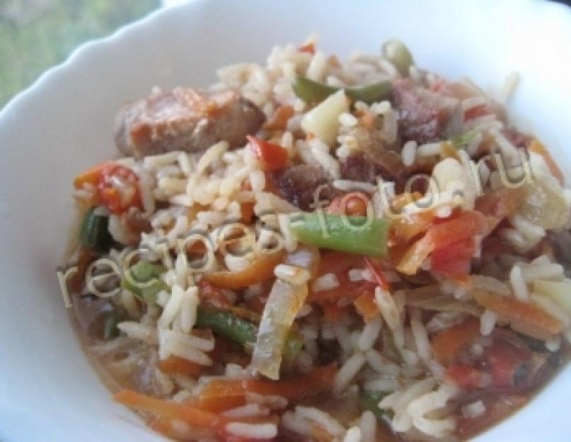 Рис с замороженными овощами. Как приготовить рис с овощами на сковороде по пошаговому рецепту с фото Овощная смесь с рисом рецепт